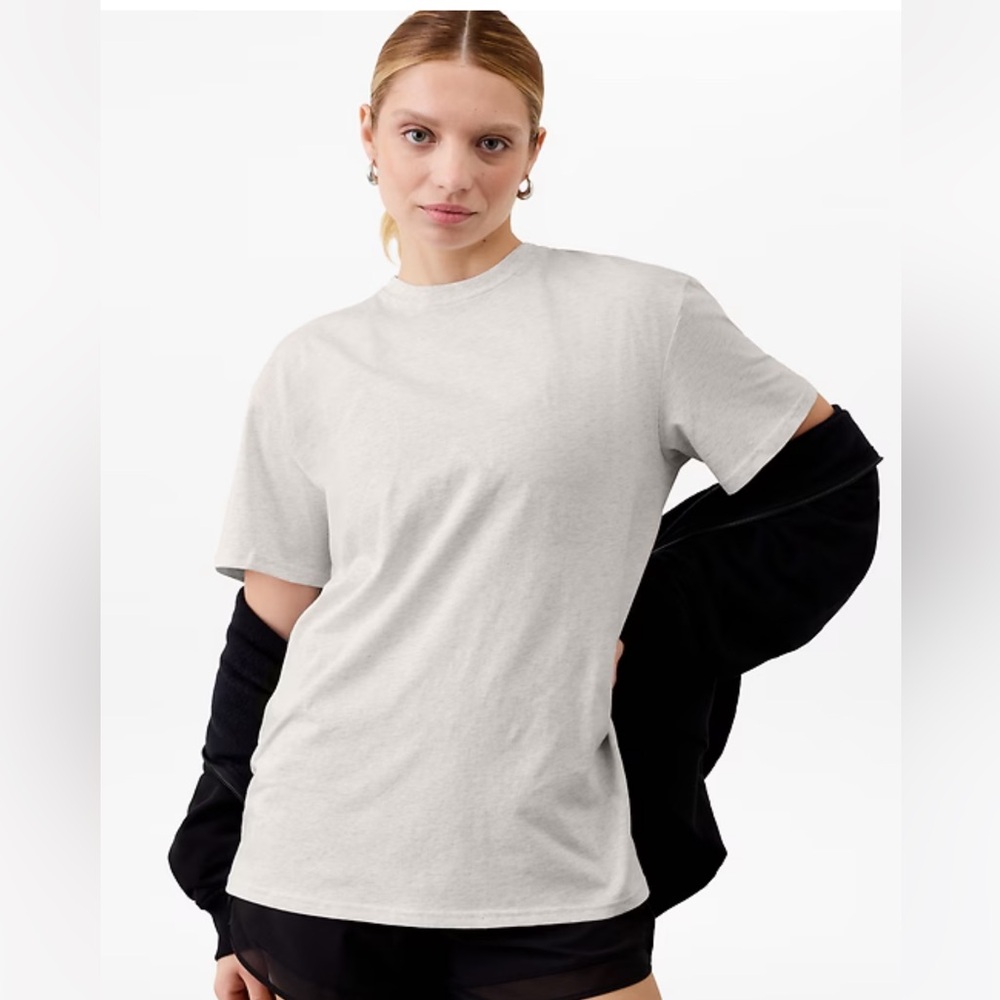 NWT Athleta Gray T Shirt